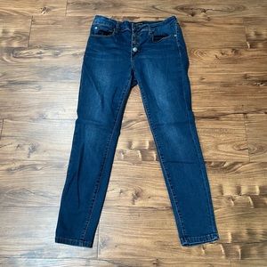 Tahari Women’s Jean